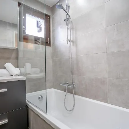 Les Tommeuses - Val Claret-24 By Interhome